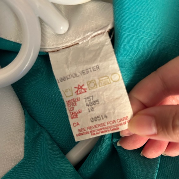 1980’s Vintage Turquoise Two-Piece Suit Set Short Sleeves - Picture 10 of 10